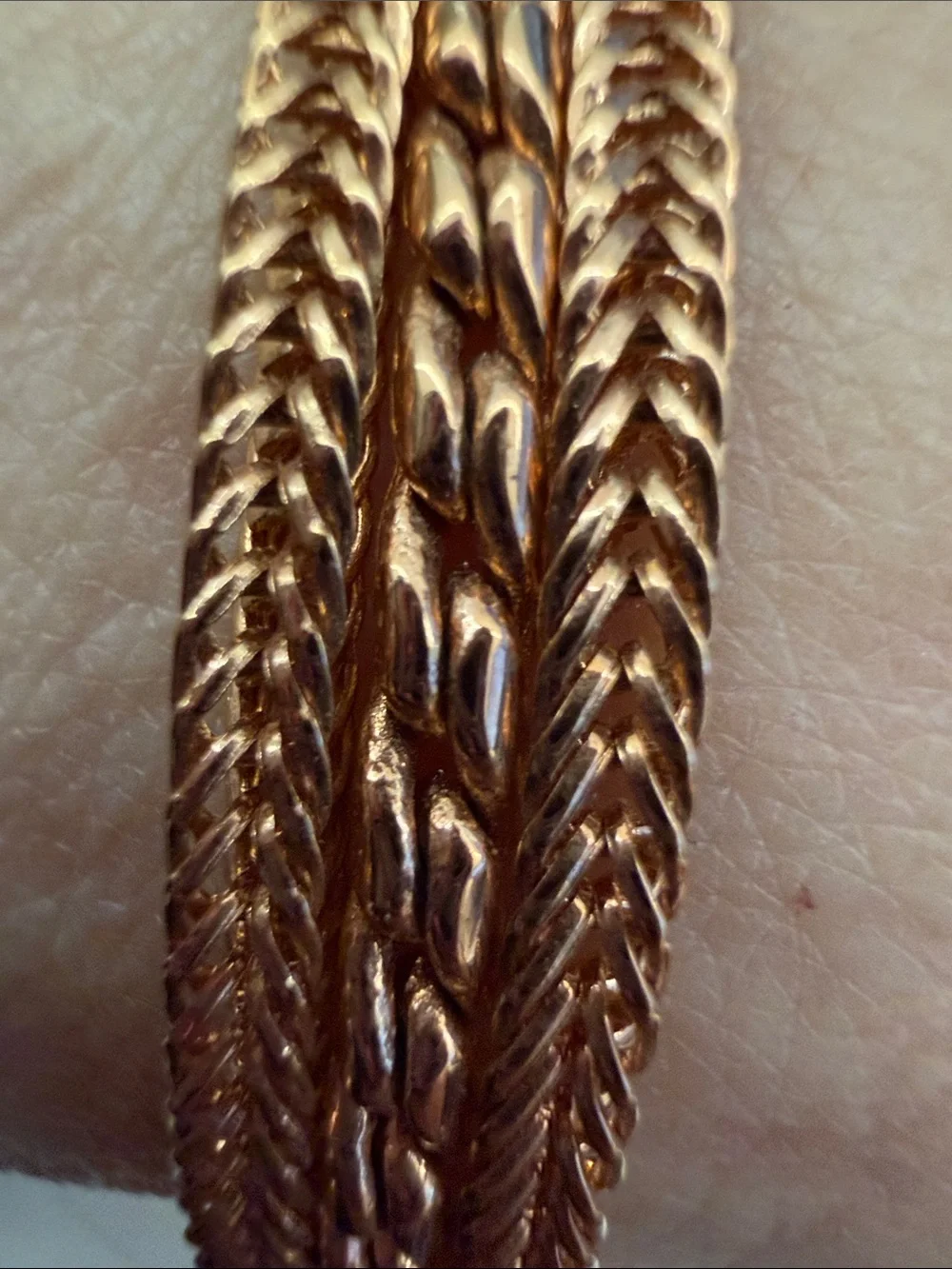 Vintage-Inspired Round Medallion Bracelet in Rose Gold with Amber Crystals